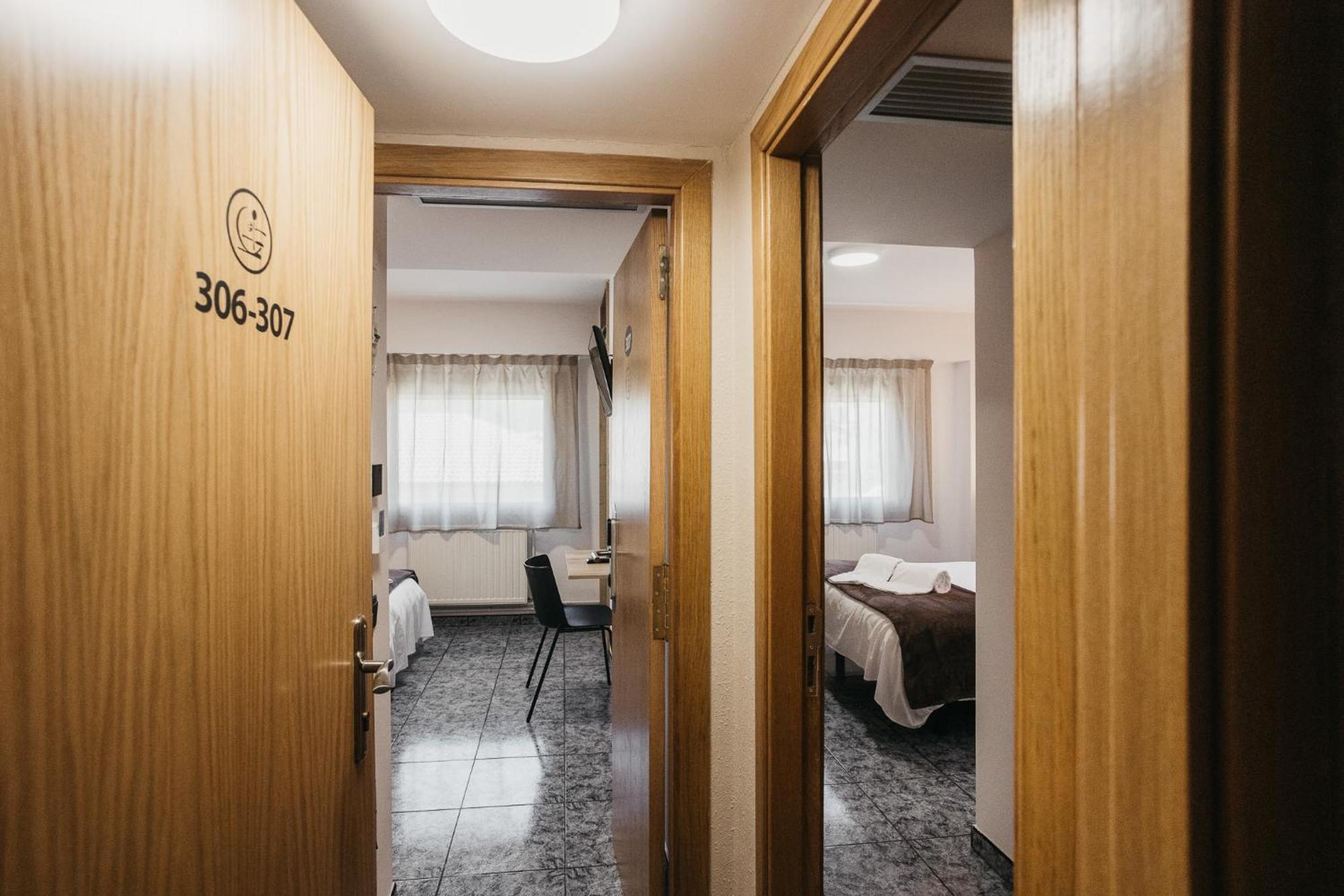 La Trobada Hotel Sport Ripoll Exteriér fotografie