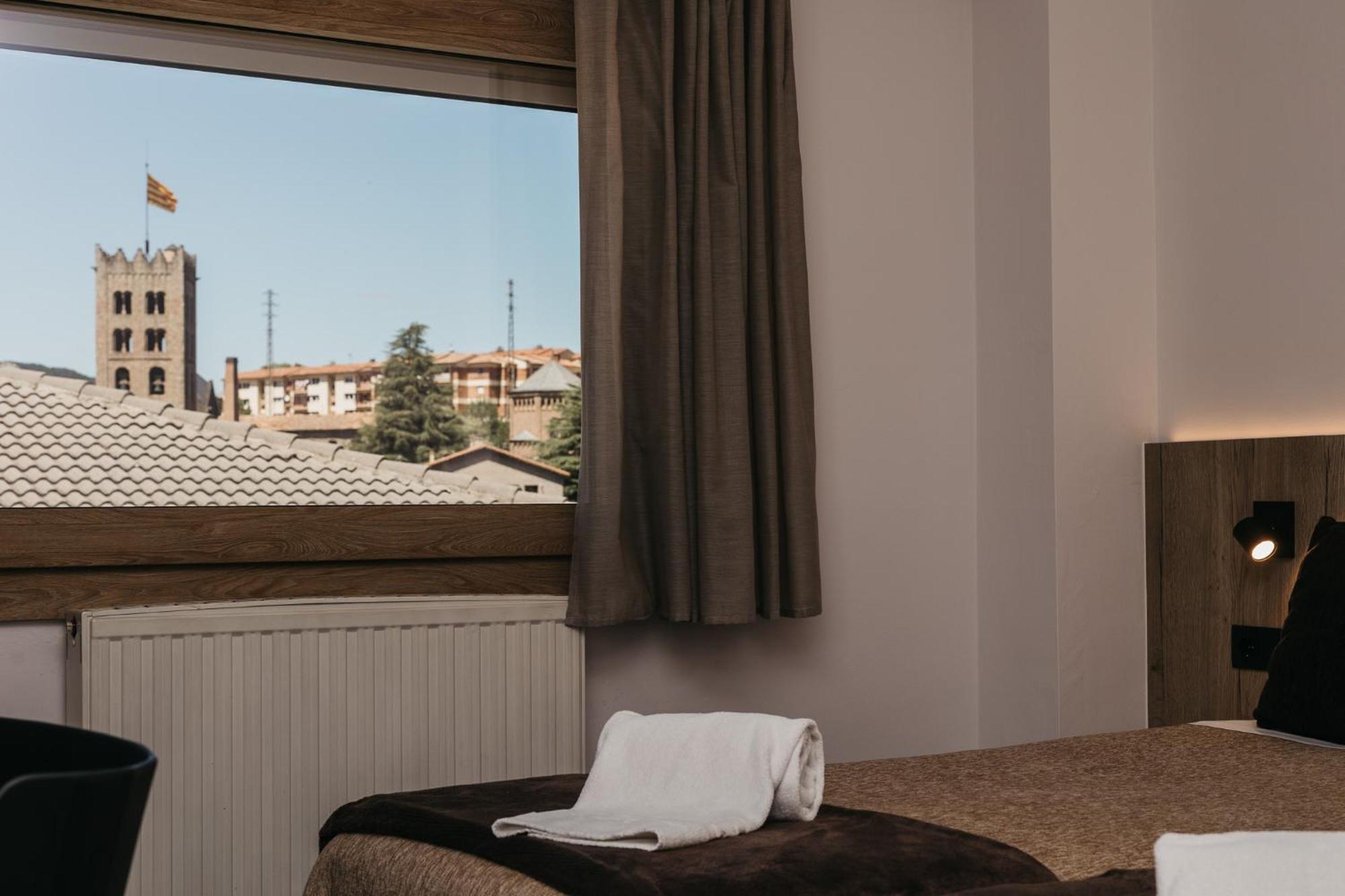 La Trobada Hotel Sport Ripoll Exteriér fotografie
