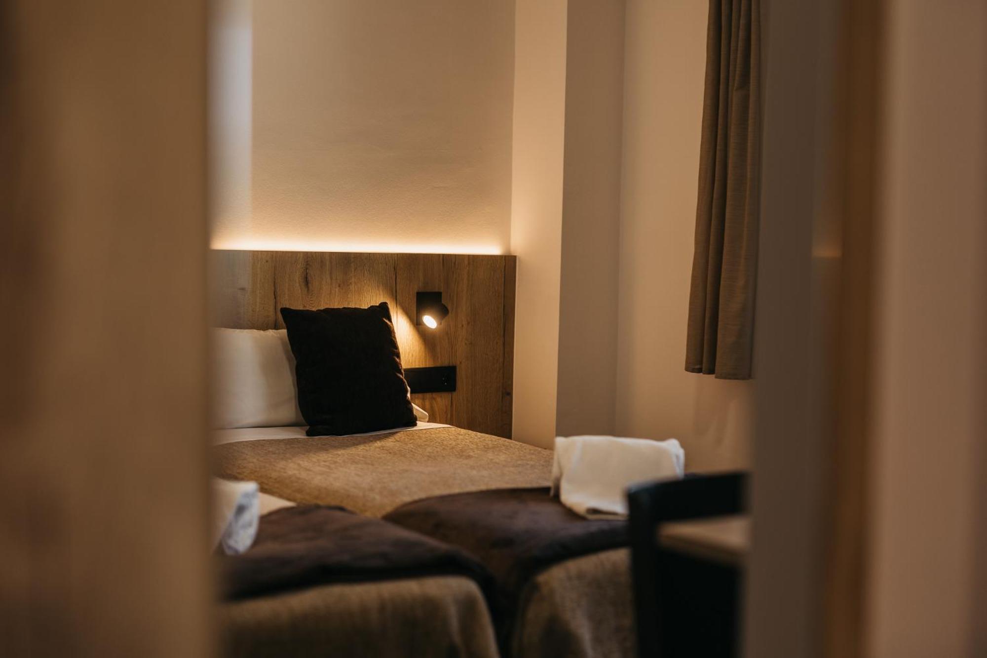 La Trobada Hotel Sport Ripoll Exteriér fotografie