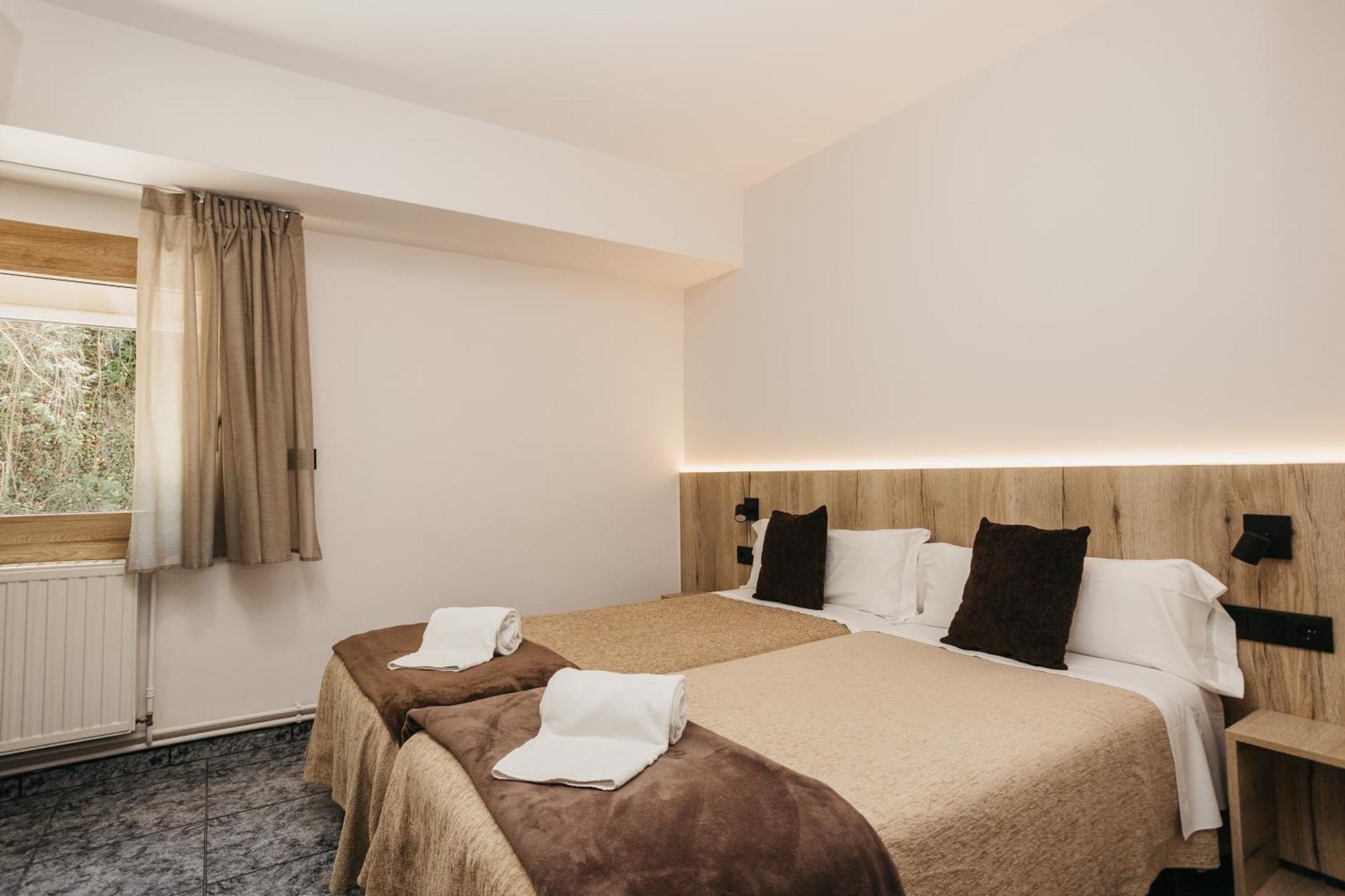 La Trobada Hotel Sport Ripoll Exteriér fotografie